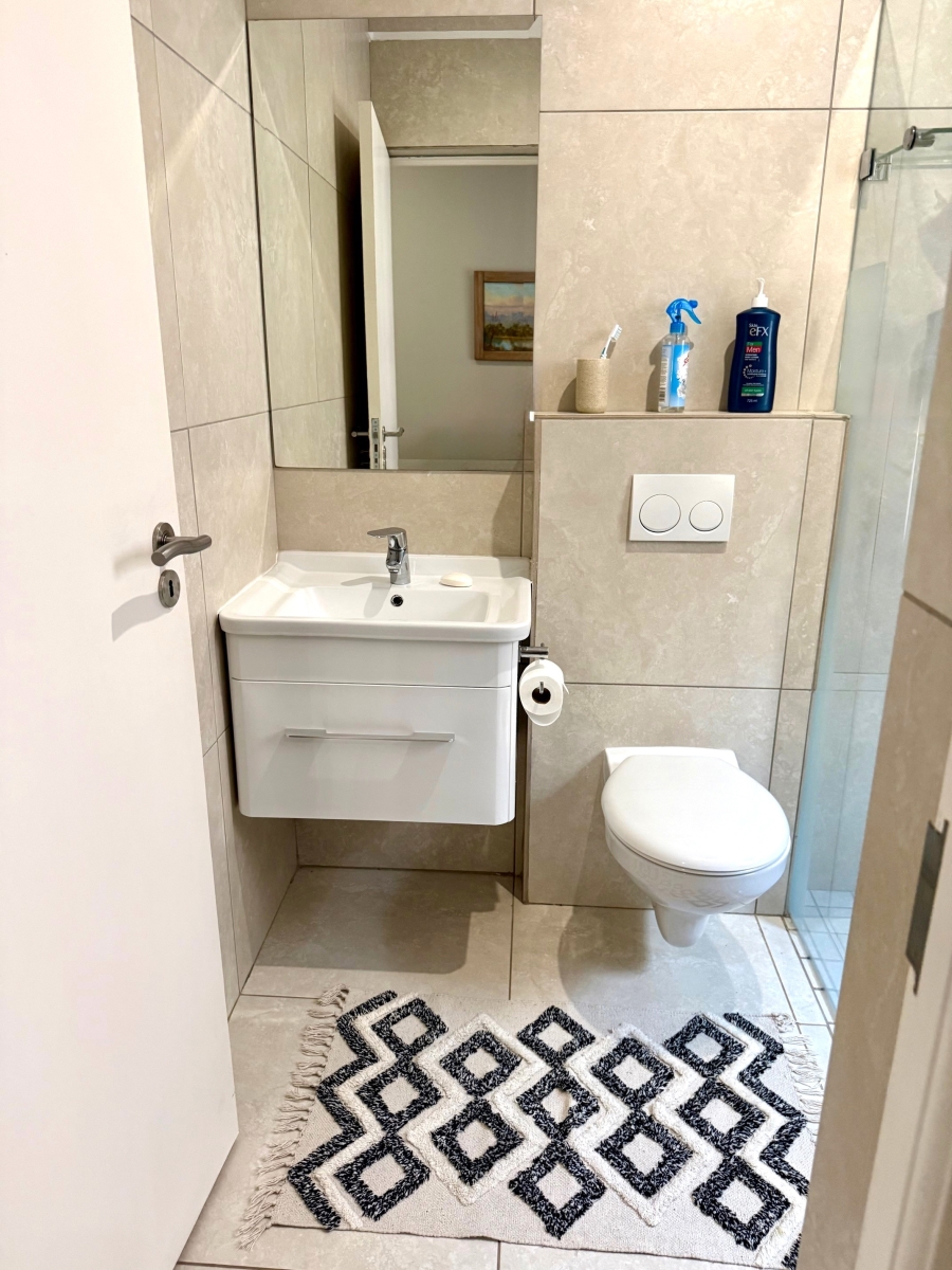 2 Bedroom Property for Sale in Fonteine Retirement Village Western Cape